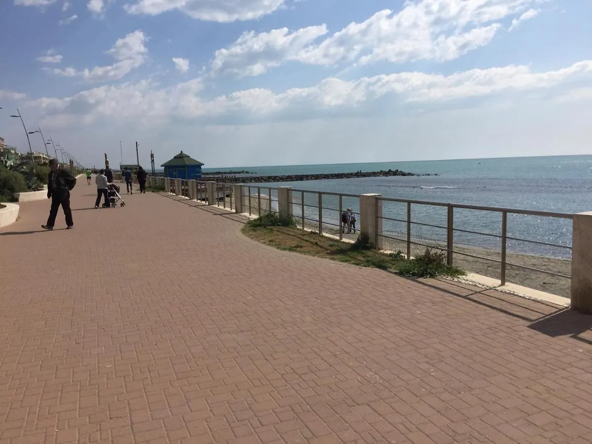 Front Sea Luxury Apartment Lido di Ostia 0*,
