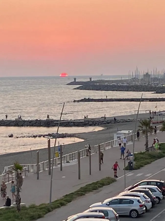 Front Sea Luxury Apartment Lido di Ostia