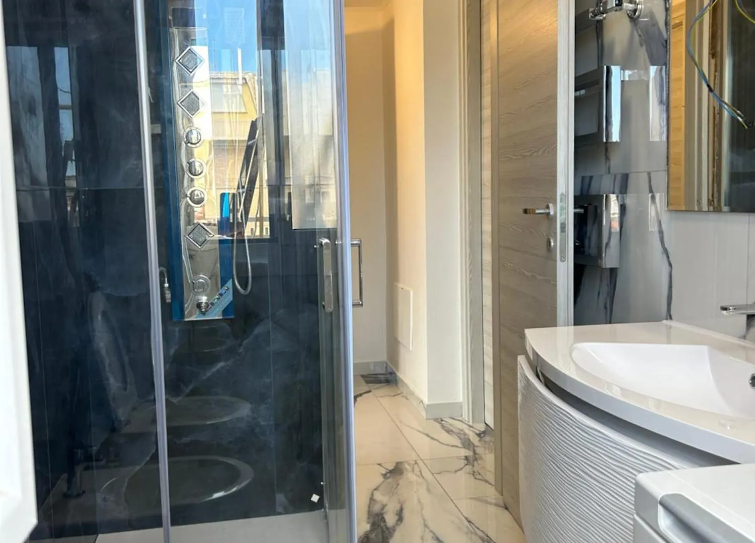 Front Sea Luxury Apartment Lido di Ostia