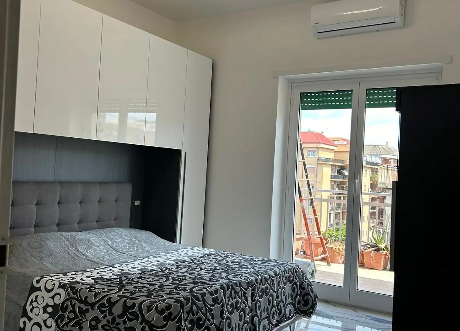 Apartmán Front Sea Luxury Lido di Ostia 0*,  Itálie