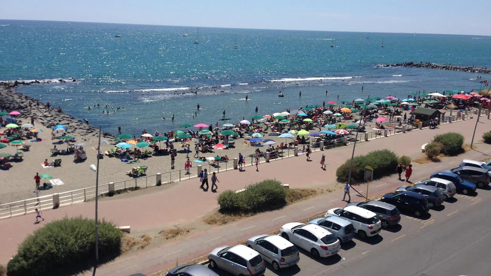 Front Sea Luxury Apartment Lido di Ostia Italy